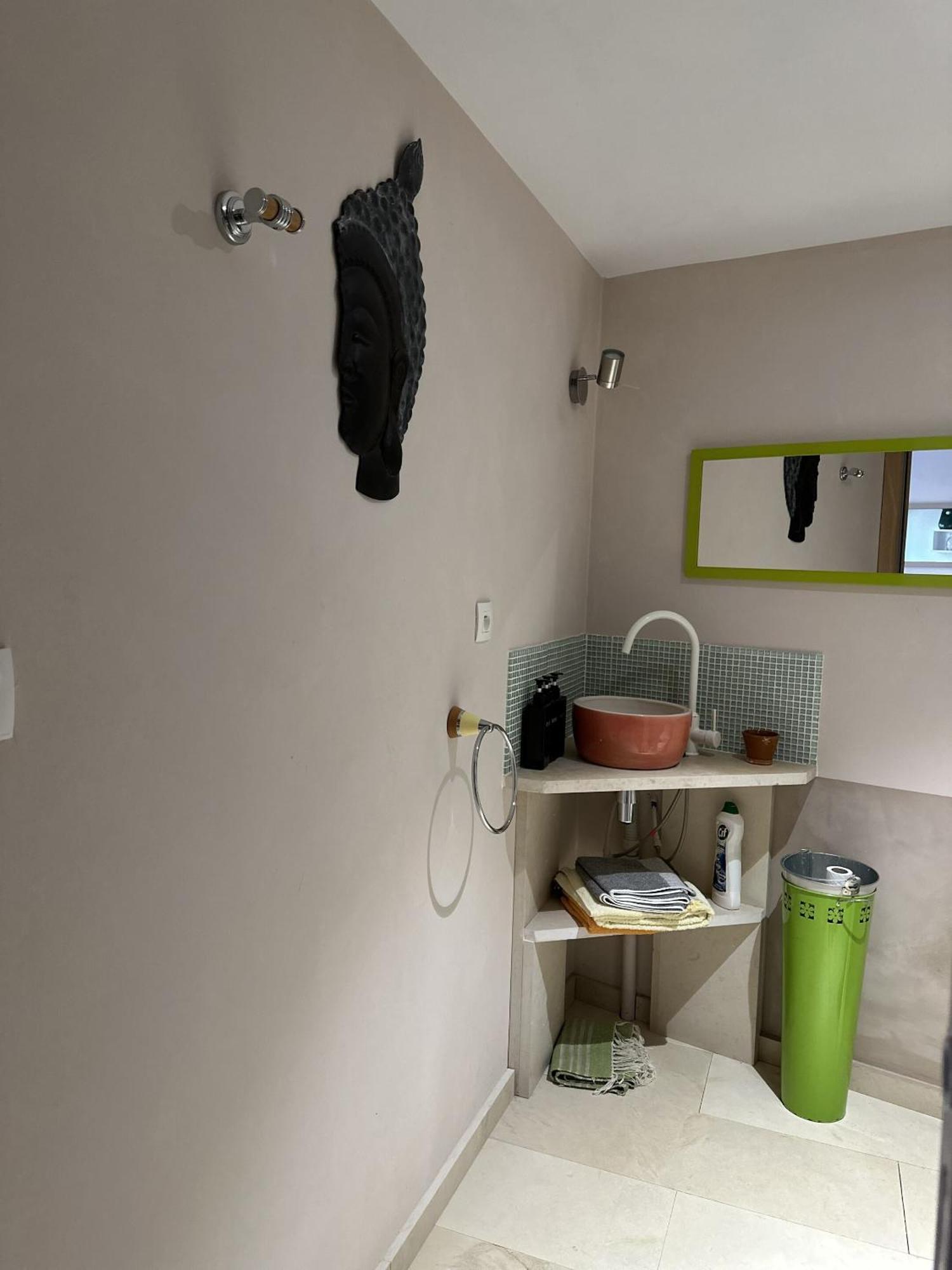 48 Urban Suites Dun-le-Palestel Rom bilde